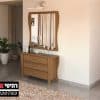 טואלת עם מראה דגם לואי.